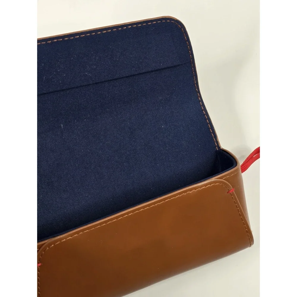 Fossil Leather Eyeglass Sunglass Case Magnetic Closure Brown Womens Travel Pouch